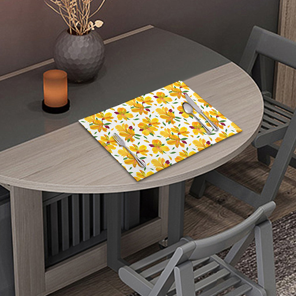 Yellow Alstroemeria Pattern Print Placemat
