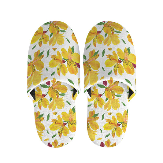 Yellow Alstroemeria Pattern Print Slippers