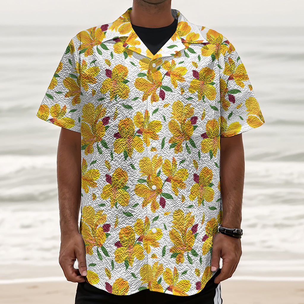 Yellow Alstroemeria Pattern Print Textured Short Sleeve Shirt