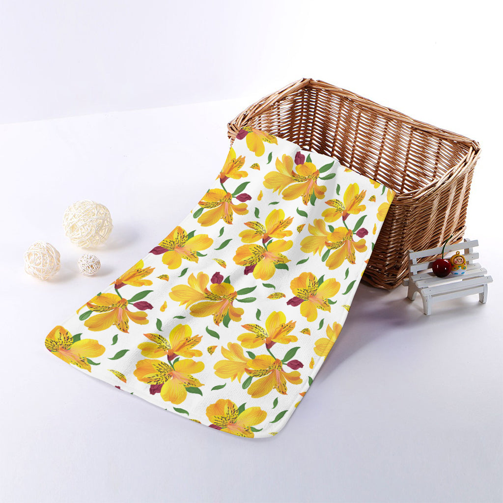 Yellow Alstroemeria Pattern Print Towel
