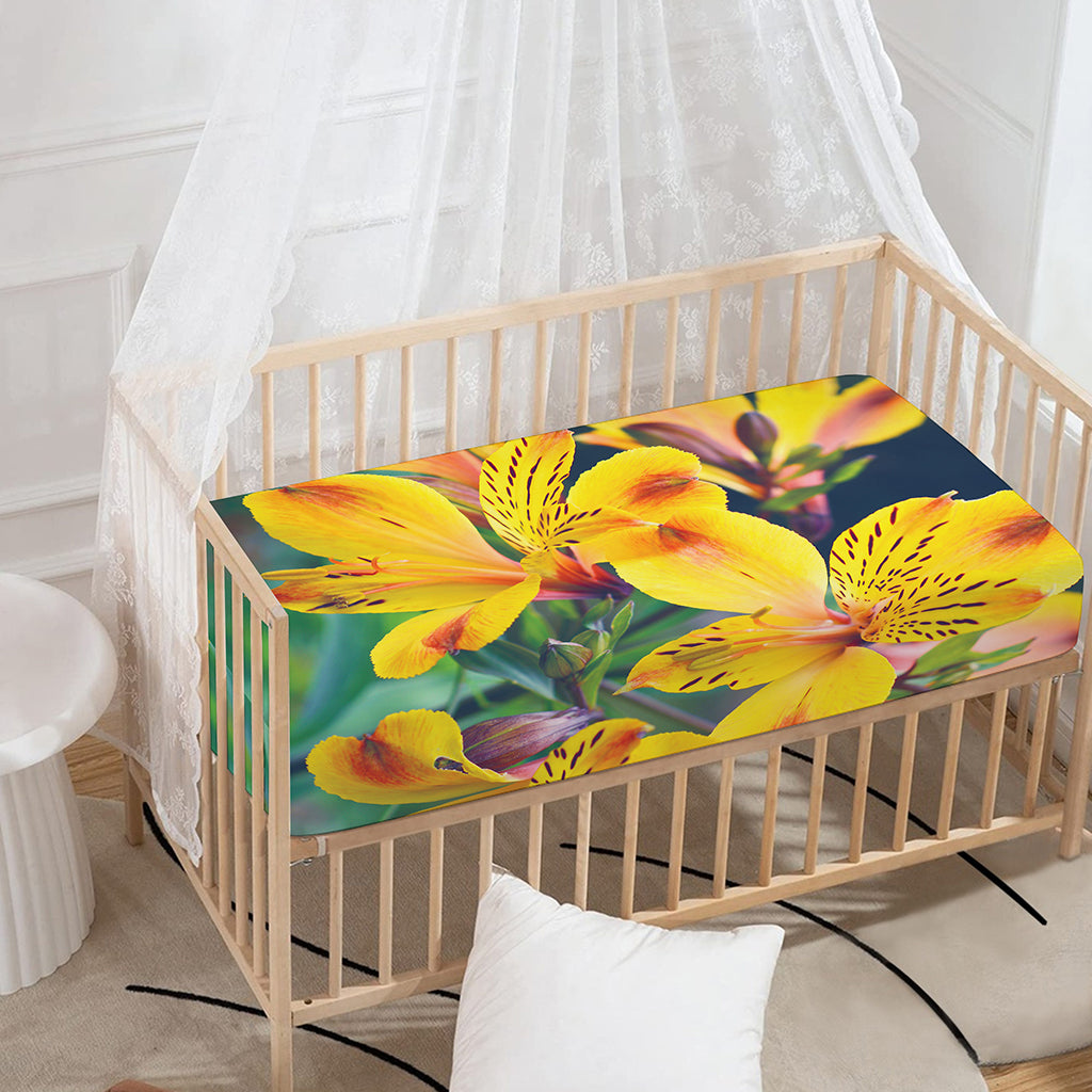 Yellow Alstroemeria Print Baby Crib Sheet