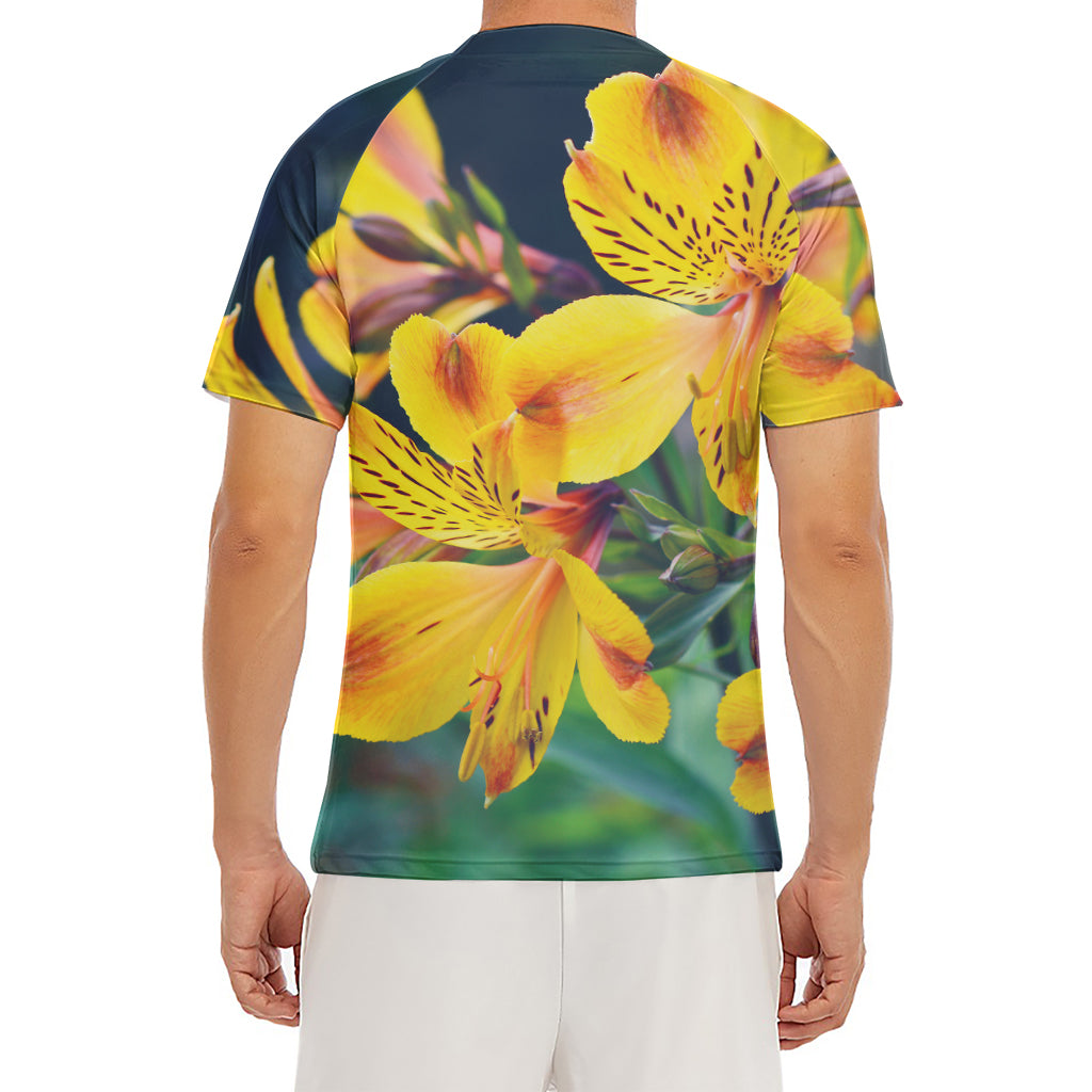 Yellow Alstroemeria Print Men's Short Sleeve Rash Guard