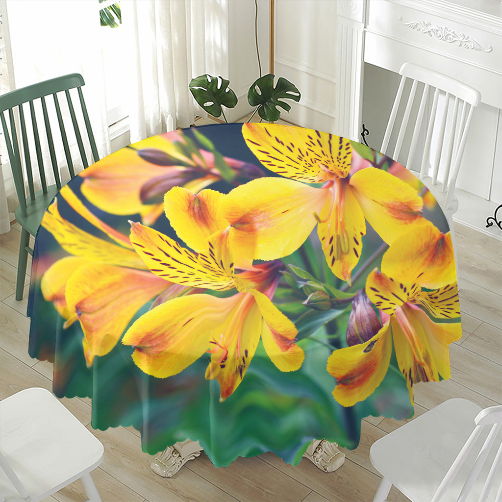 Yellow Alstroemeria Print Waterproof Round Tablecloth