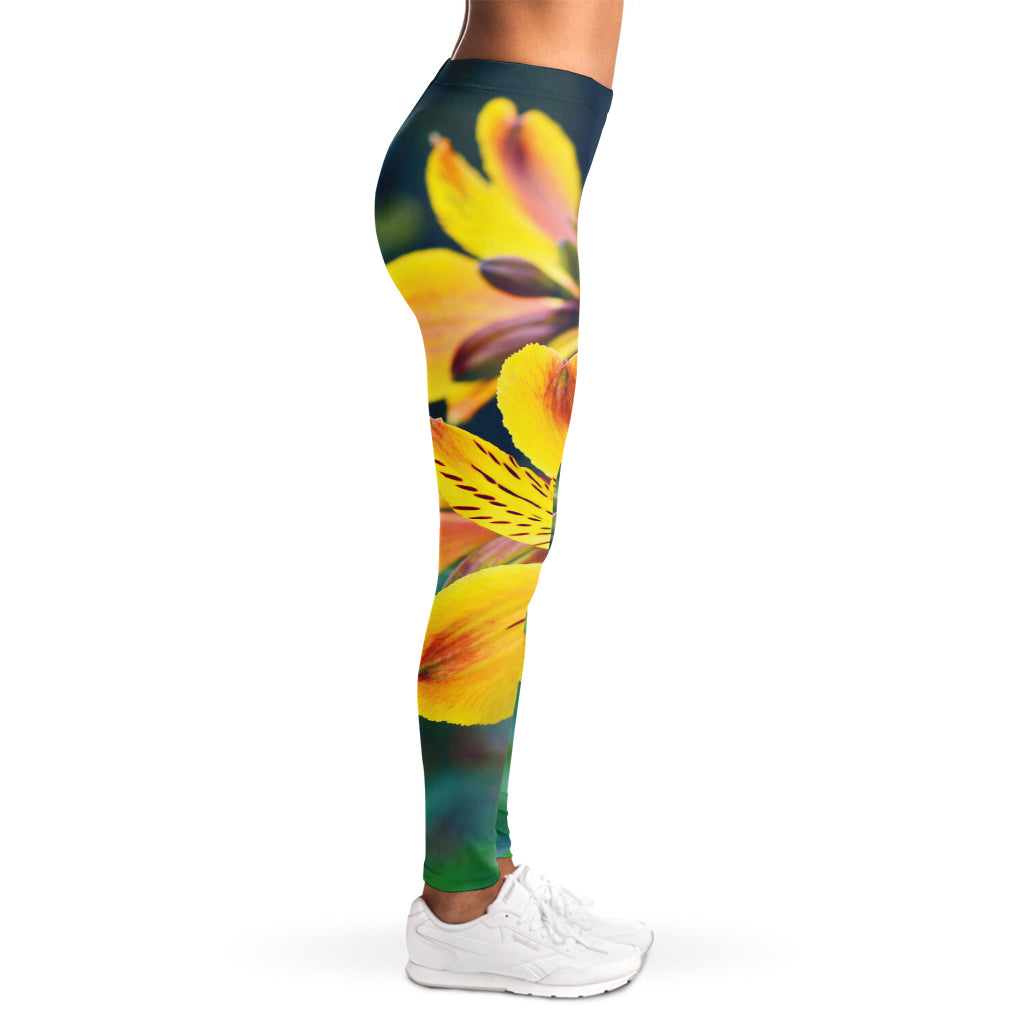 Yellow Alstroemeria Print Women's Leggings