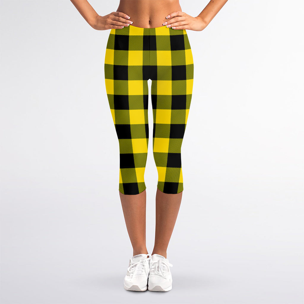 Yellow And Black Buffalo Check Print Women's Capri Leggings