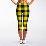 Yellow And Black Buffalo Check Print Women's Capri Leggings