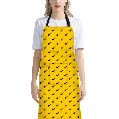 Yellow And Black Dart Pattern Print Bib Apron With Pocket