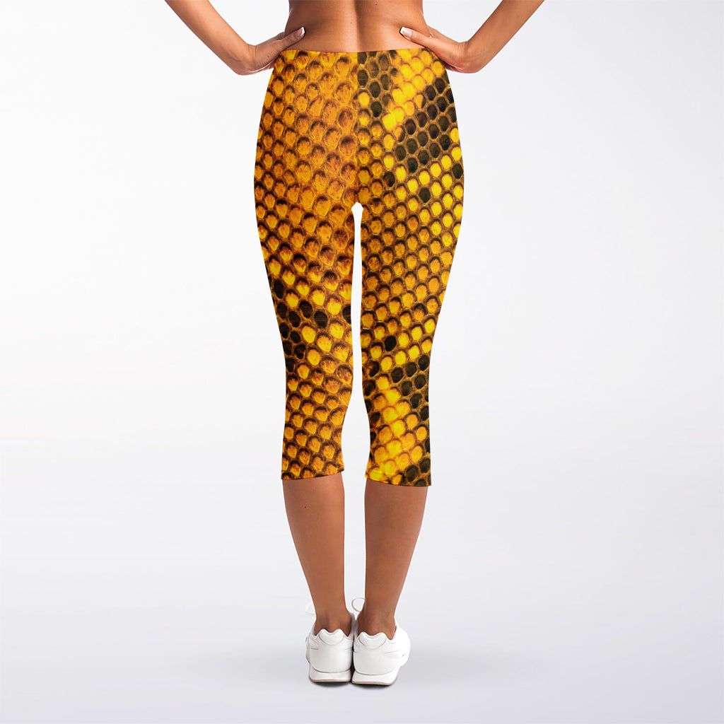 Yellow And Black Snakeskin Print Women's Capri Leggings