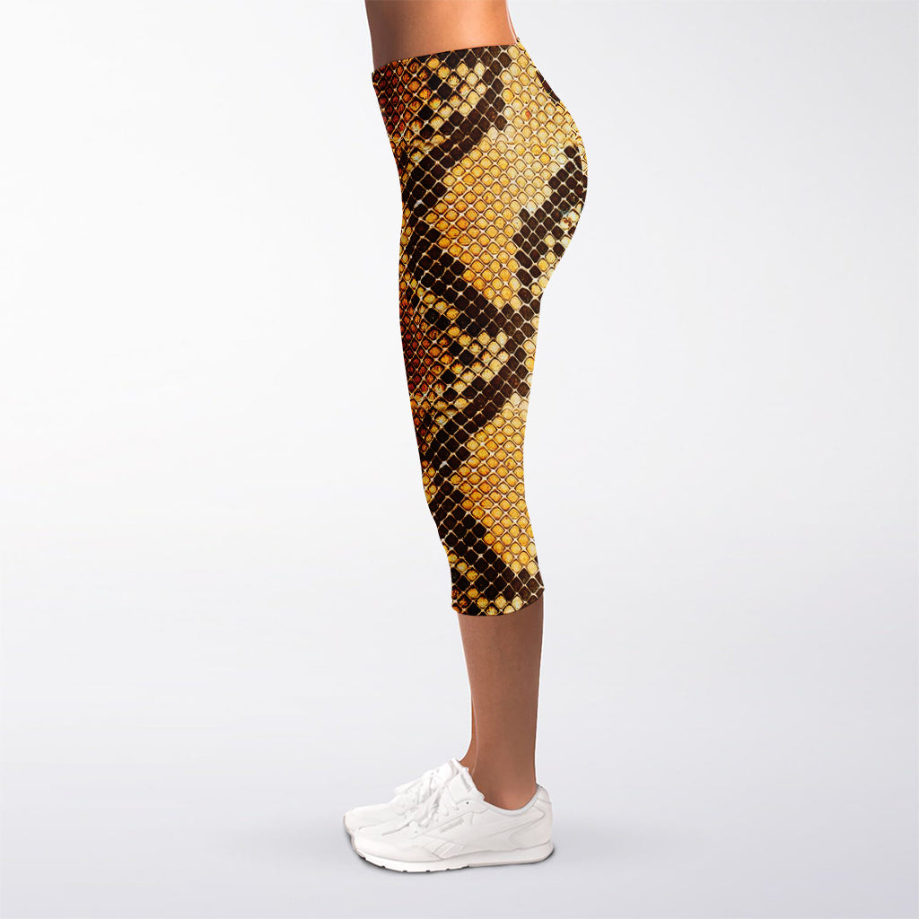 Yellow And Brown Snakeskin Print Women's Capri Leggings