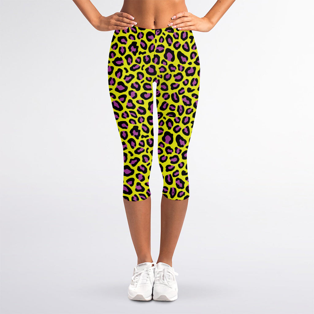 Yellow And Purple Leopard Pattern Print Women's Capri Leggings