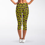 Yellow And Purple Leopard Pattern Print Women's Capri Leggings