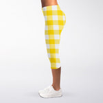 Yellow And White Buffalo Check Print Women's Capri Leggings