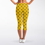 Yellow Bee Pattern Print Women's Capri Leggings