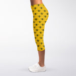 Yellow Bee Pattern Print Women's Capri Leggings