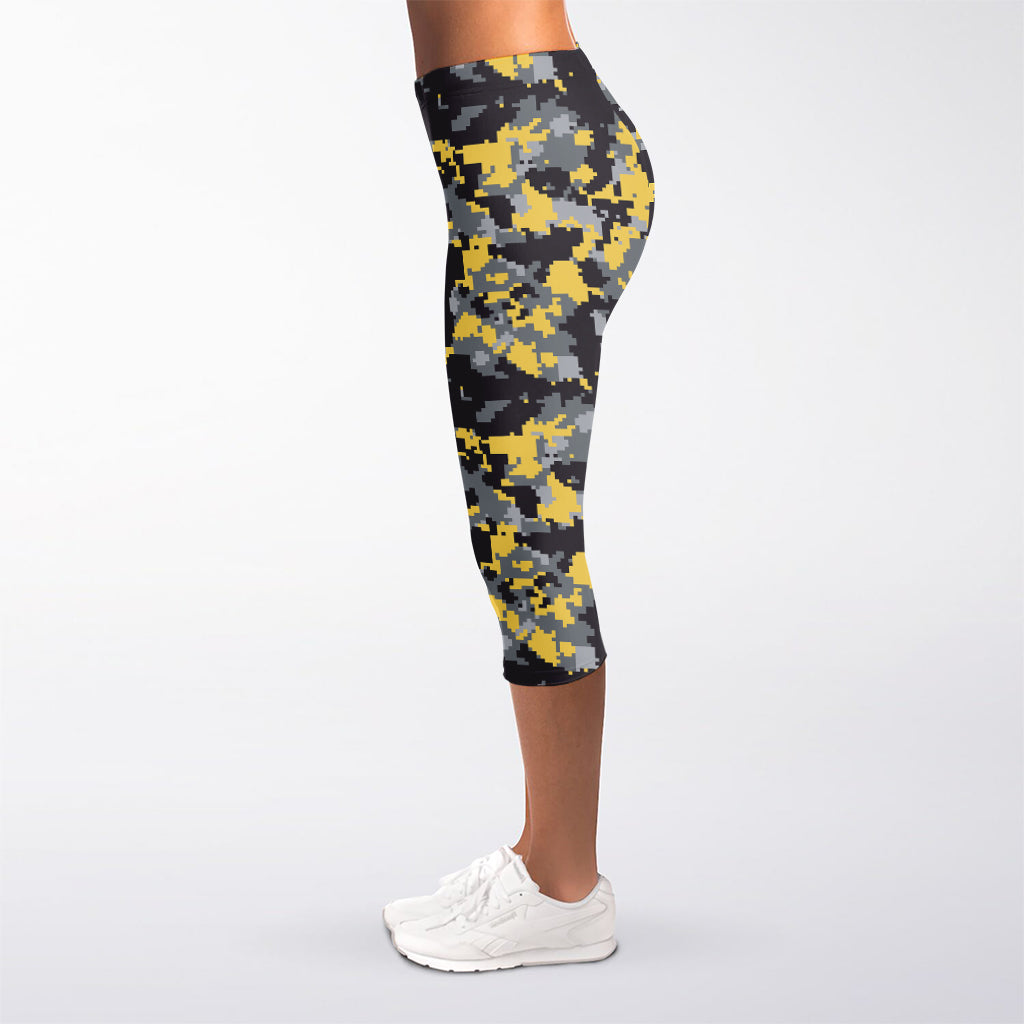 Yellow Black And Grey Digital Camo Print Women's Capri Leggings