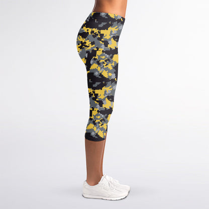 Yellow Black And Grey Digital Camo Print Women's Capri Leggings