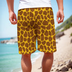 Yellow Brown Giraffe Pattern Print Men's Cargo Shorts