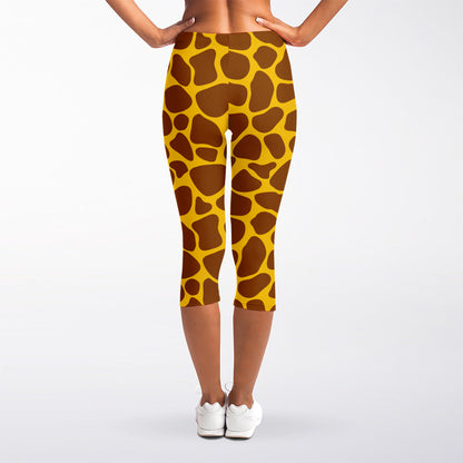 Yellow Brown Giraffe Pattern Print Women's Capri Leggings