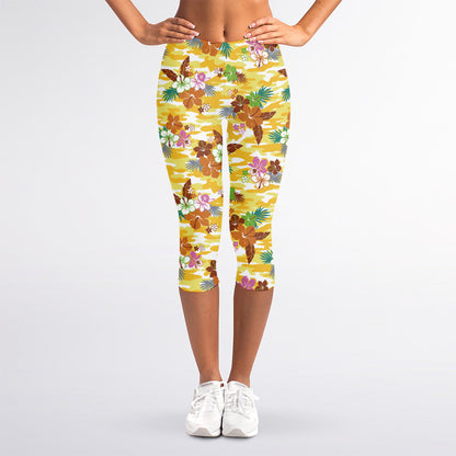 Yellow Camo And Hibiscus Flower Print Women's Capri Leggings