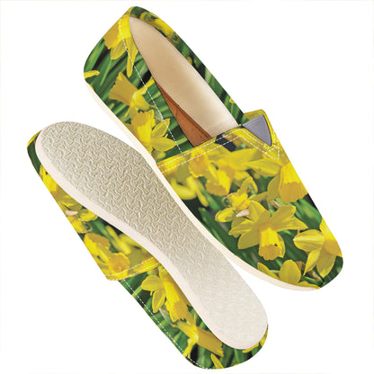 Yellow Daffodil Flower Print Casual Shoes