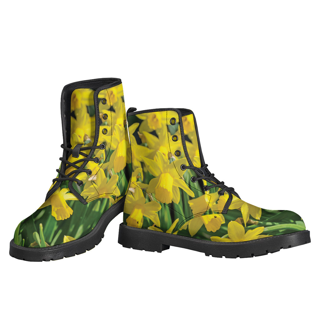 Yellow Daffodil Flower Print Backpack