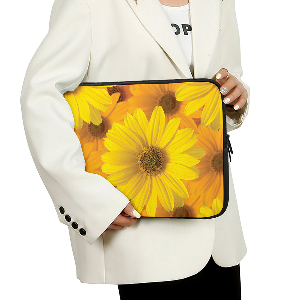 Yellow Daisy Flower Print Laptop Sleeve