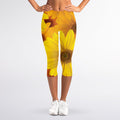 Yellow Daisy Flower Print Women's Capri Leggings