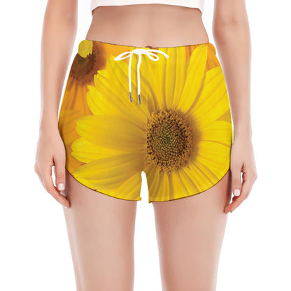 Yellow Daisy Flower Print Women's Split Running Shorts