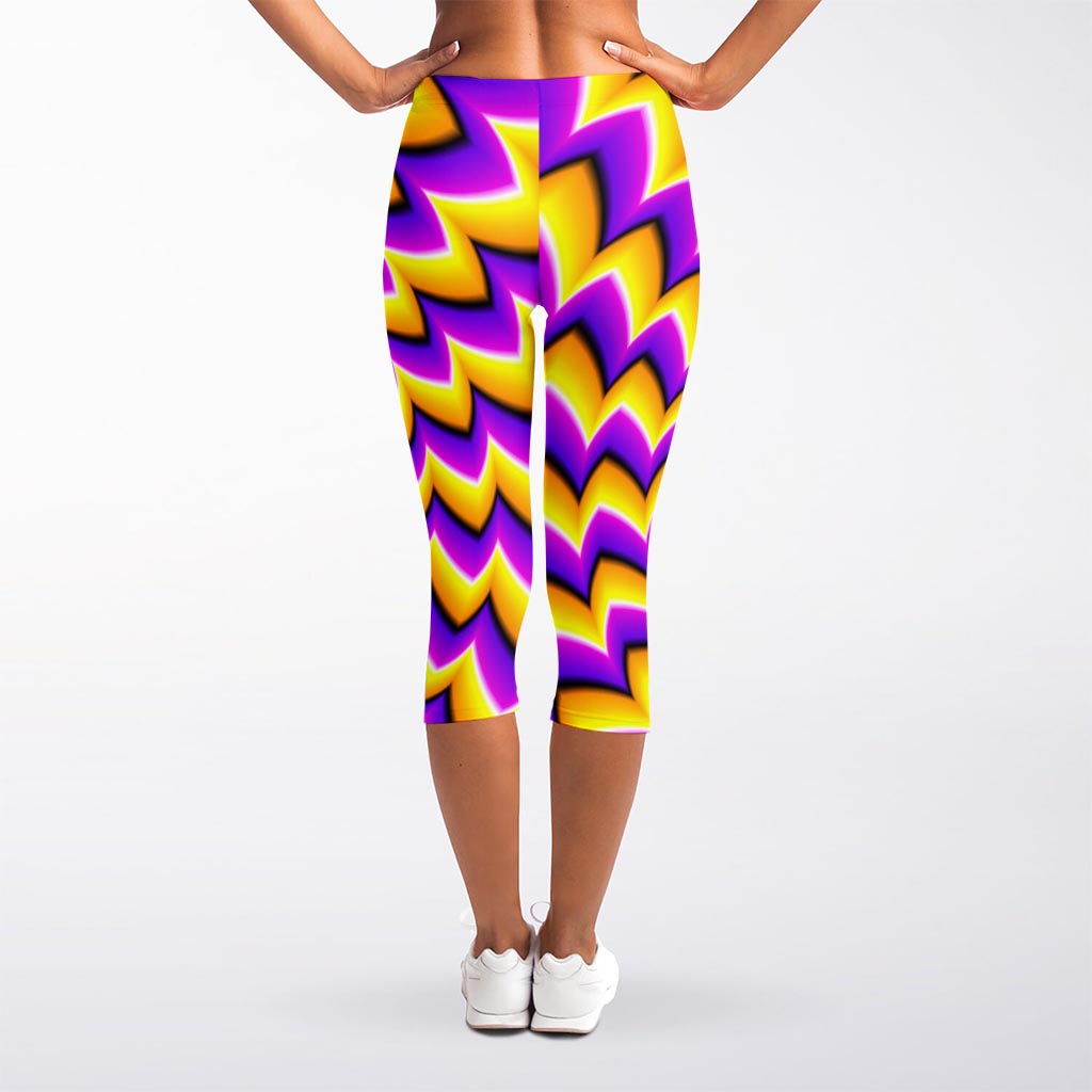 Yellow Dizzy Moving Optical Illusion Women's Capri Leggings