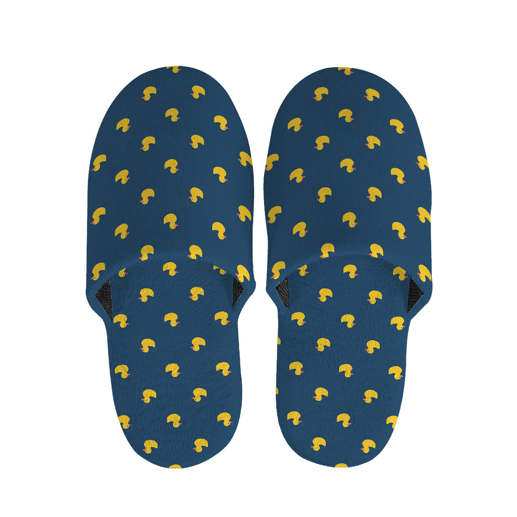 Yellow Duck Pattern Print Slippers