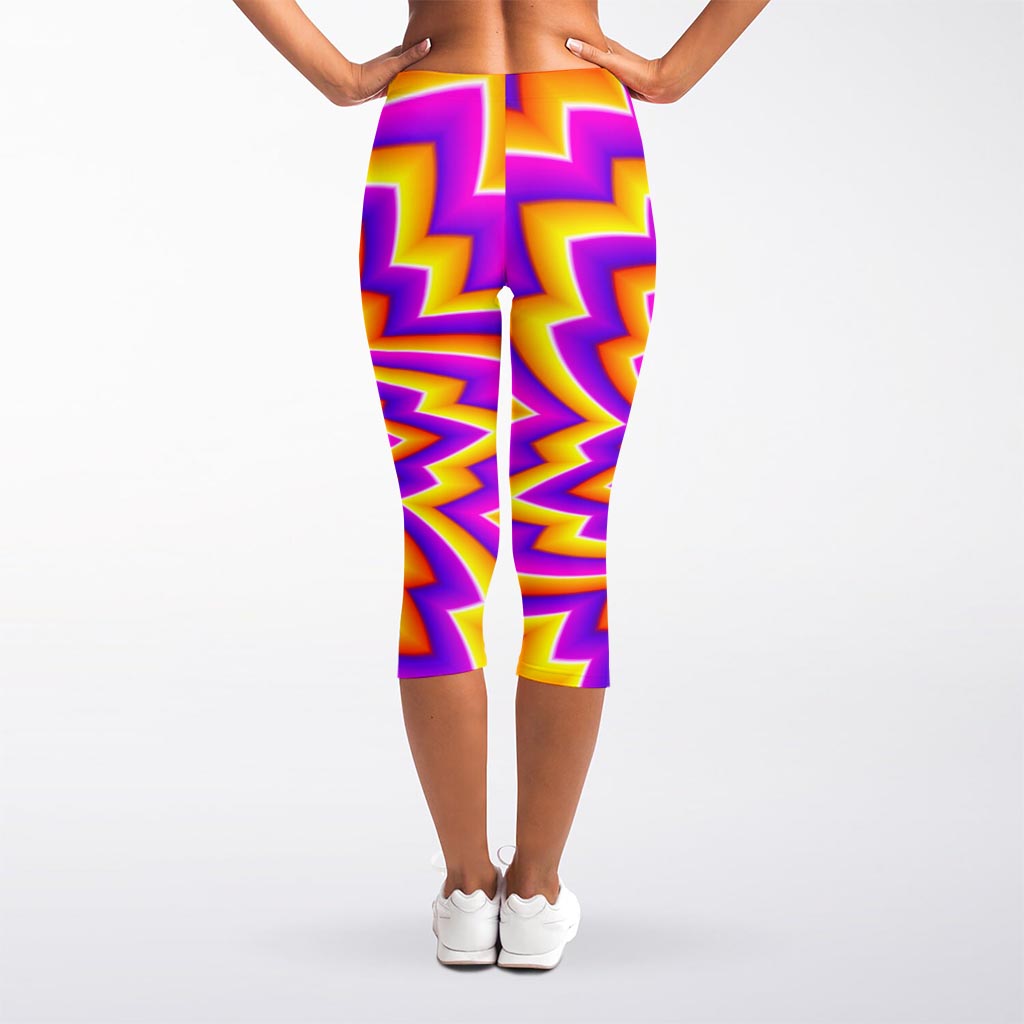Yellow Expansion Moving Optical Illusion Women's Capri Leggings