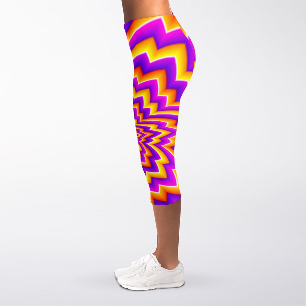 Yellow Expansion Moving Optical Illusion Women's Capri Leggings