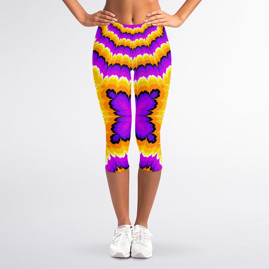 Yellow Explosion Moving Optical Illusion Women's Capri Leggings