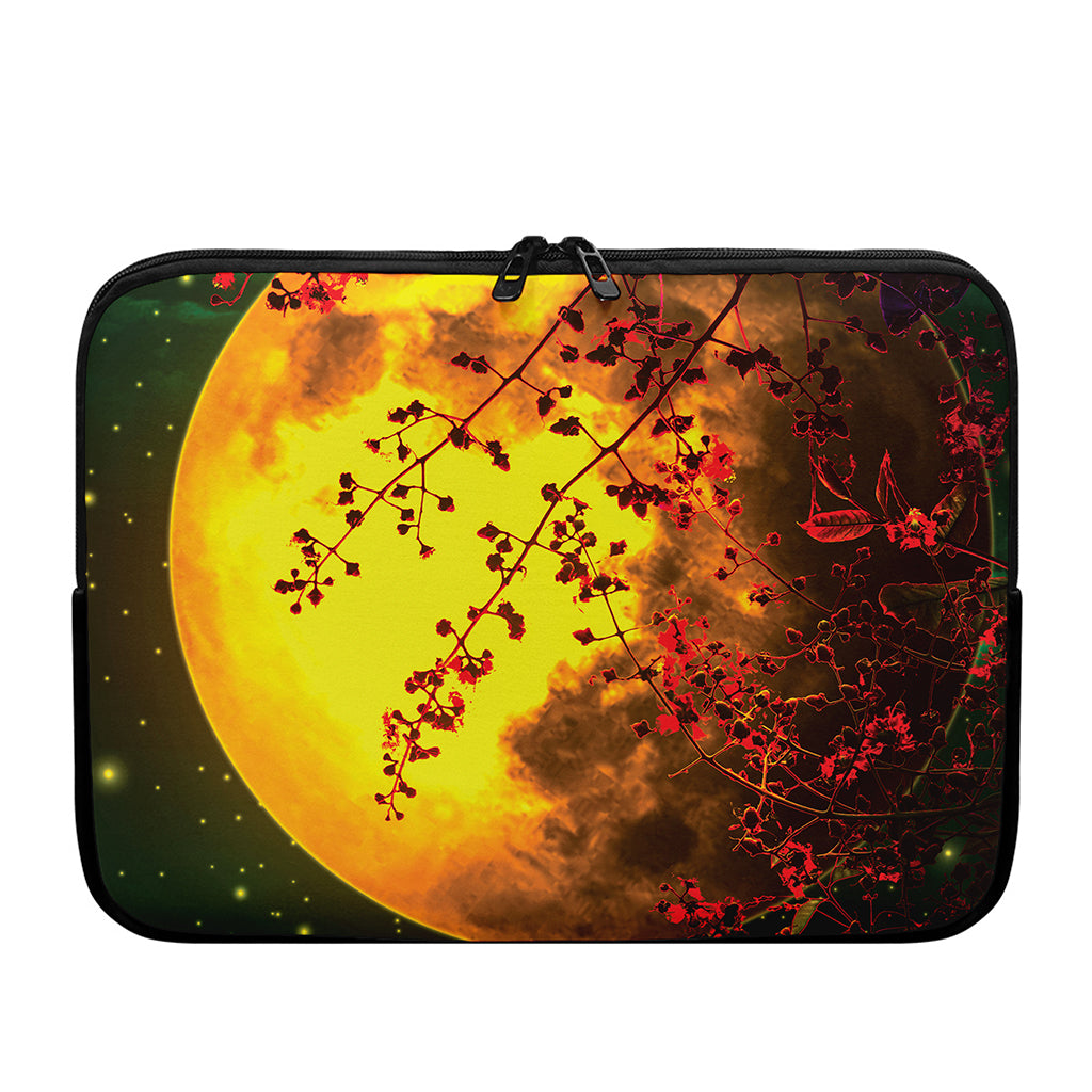 Yellow Full Moon Print Laptop Sleeve