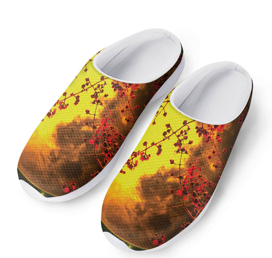 Yellow Full Moon Print Mesh Casual Shoes