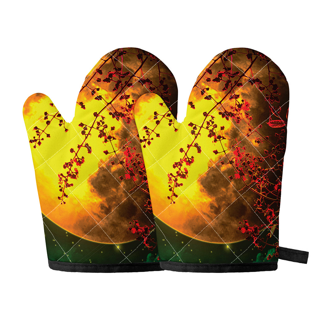 Yellow Full Moon Print Oven Mitts