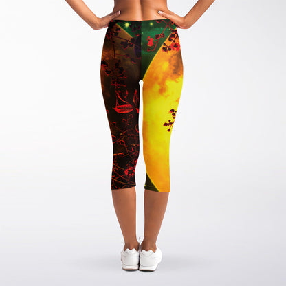 Yellow Full Moon Print Women's Capri Leggings