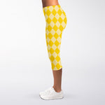 Yellow Harlequin Pattern Print Women's Capri Leggings