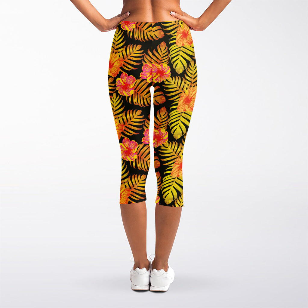 Yellow Hawaiian Tropical Pattern Print Women's Capri Leggings