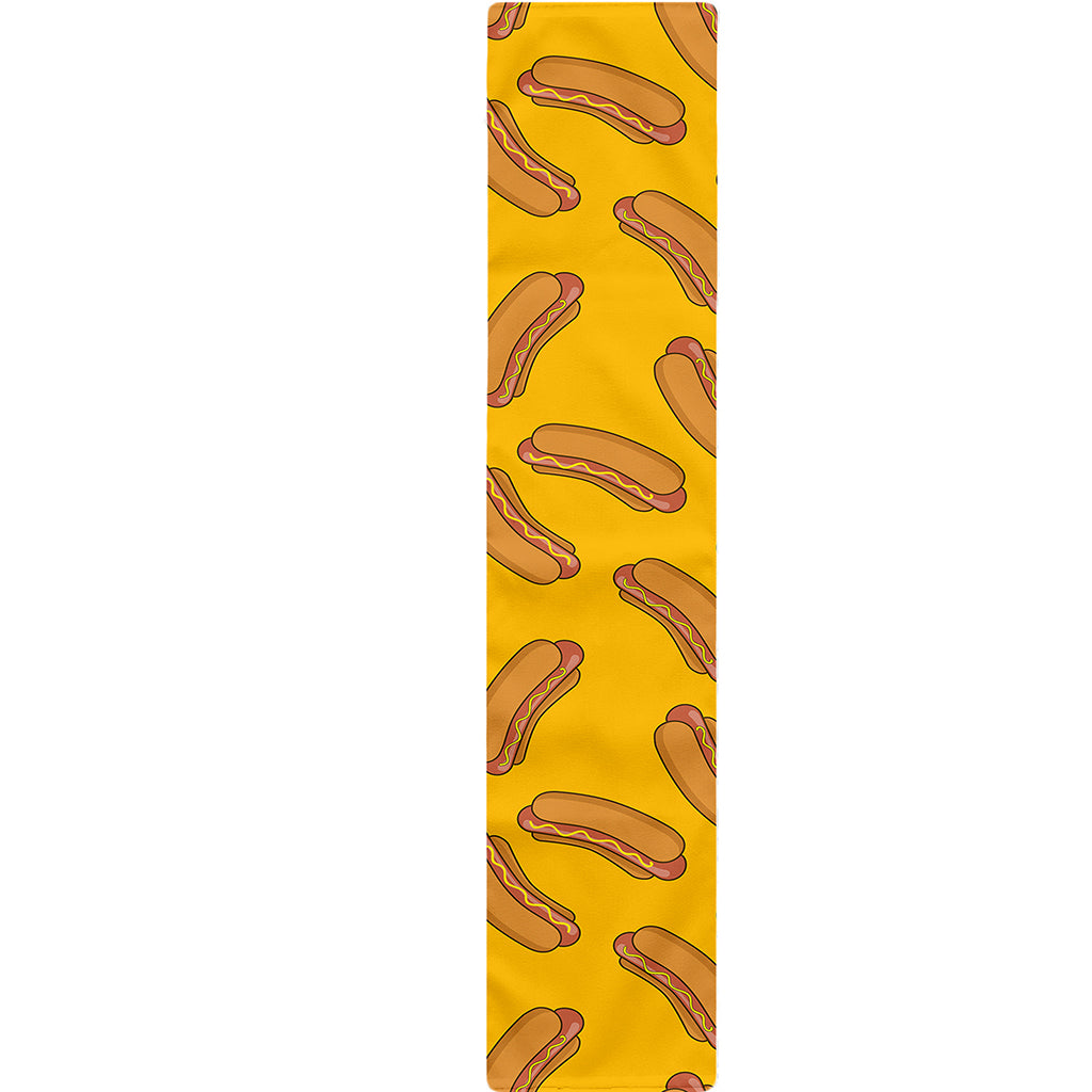 Yellow Hot Dog Pattern Print Table Runner