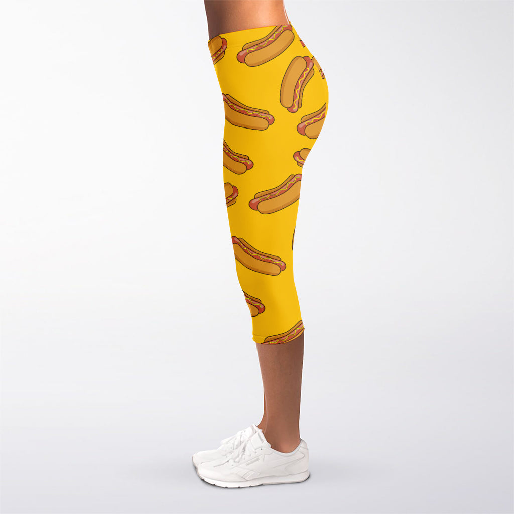 Yellow Hot Dog Pattern Print Women's Capri Leggings