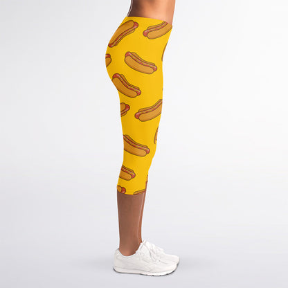 Yellow Hot Dog Pattern Print Women's Capri Leggings