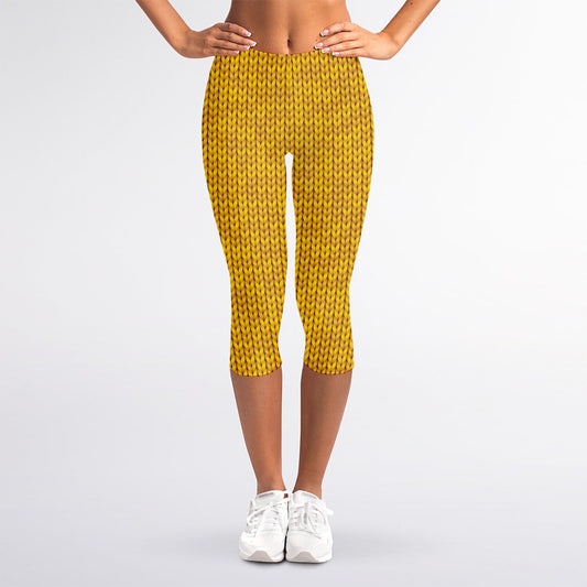 Yellow Knitted Pattern Print Women's Capri Leggings