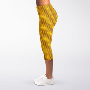Yellow Knitted Pattern Print Women's Capri Leggings