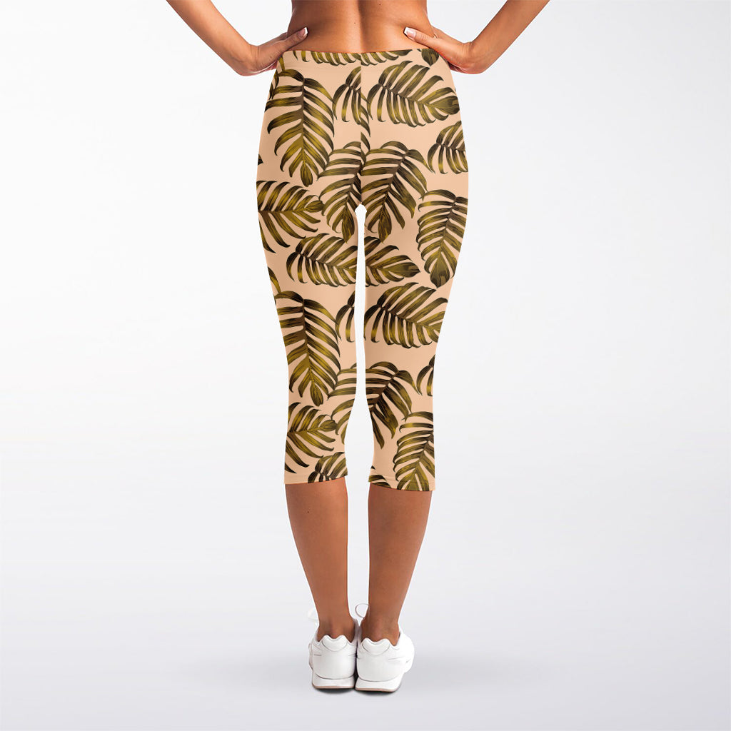 Yellow Monstera Leaves Pattern Print Women's Capri Leggings