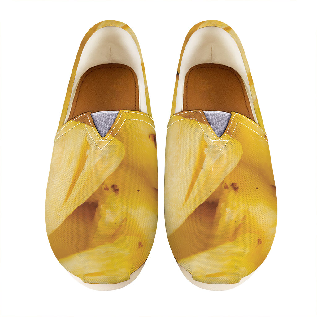 Yellow Pineapple Pieces Print Casual Shoes