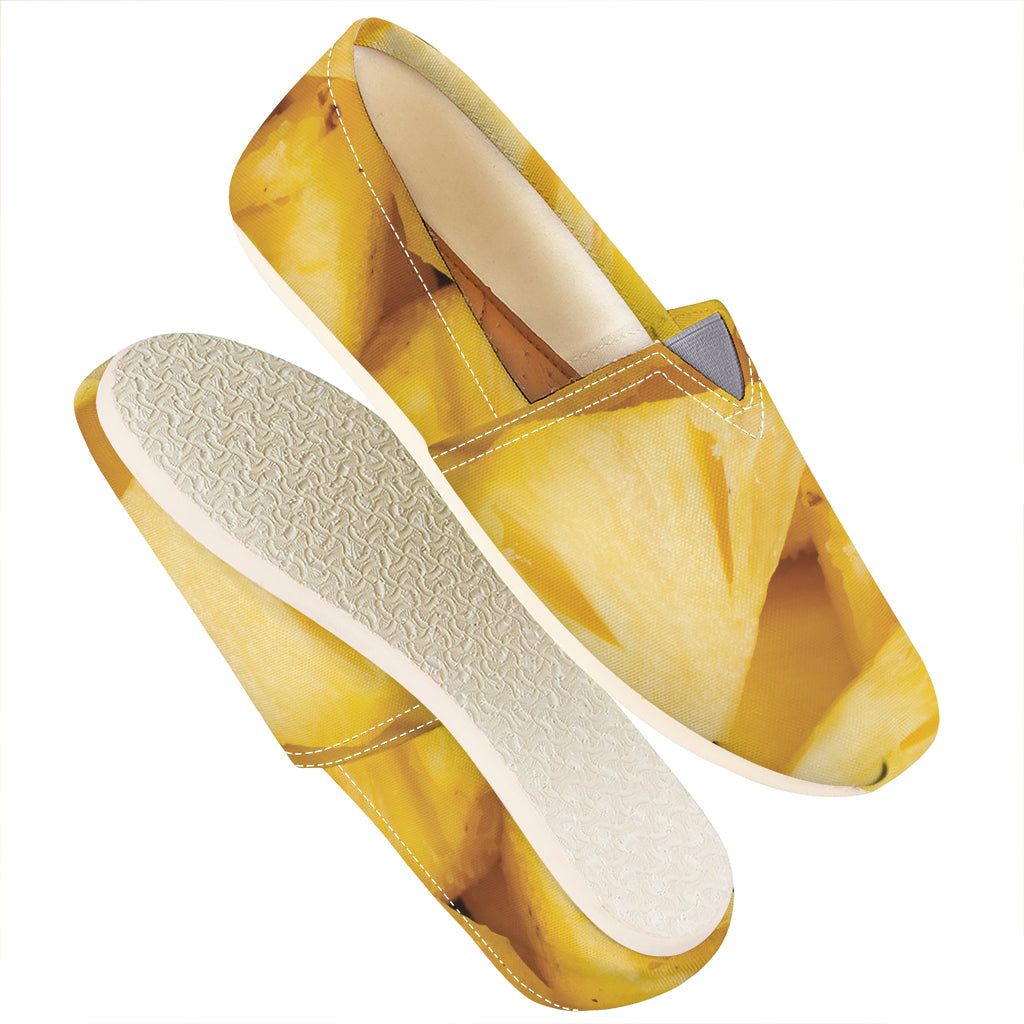 Yellow Pineapple Pieces Print Casual Shoes