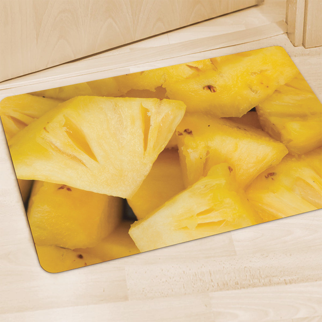 Yellow Pineapple Pieces Print Polyester Doormat