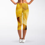 Yellow Pineapple Pieces Print Women's Capri Leggings