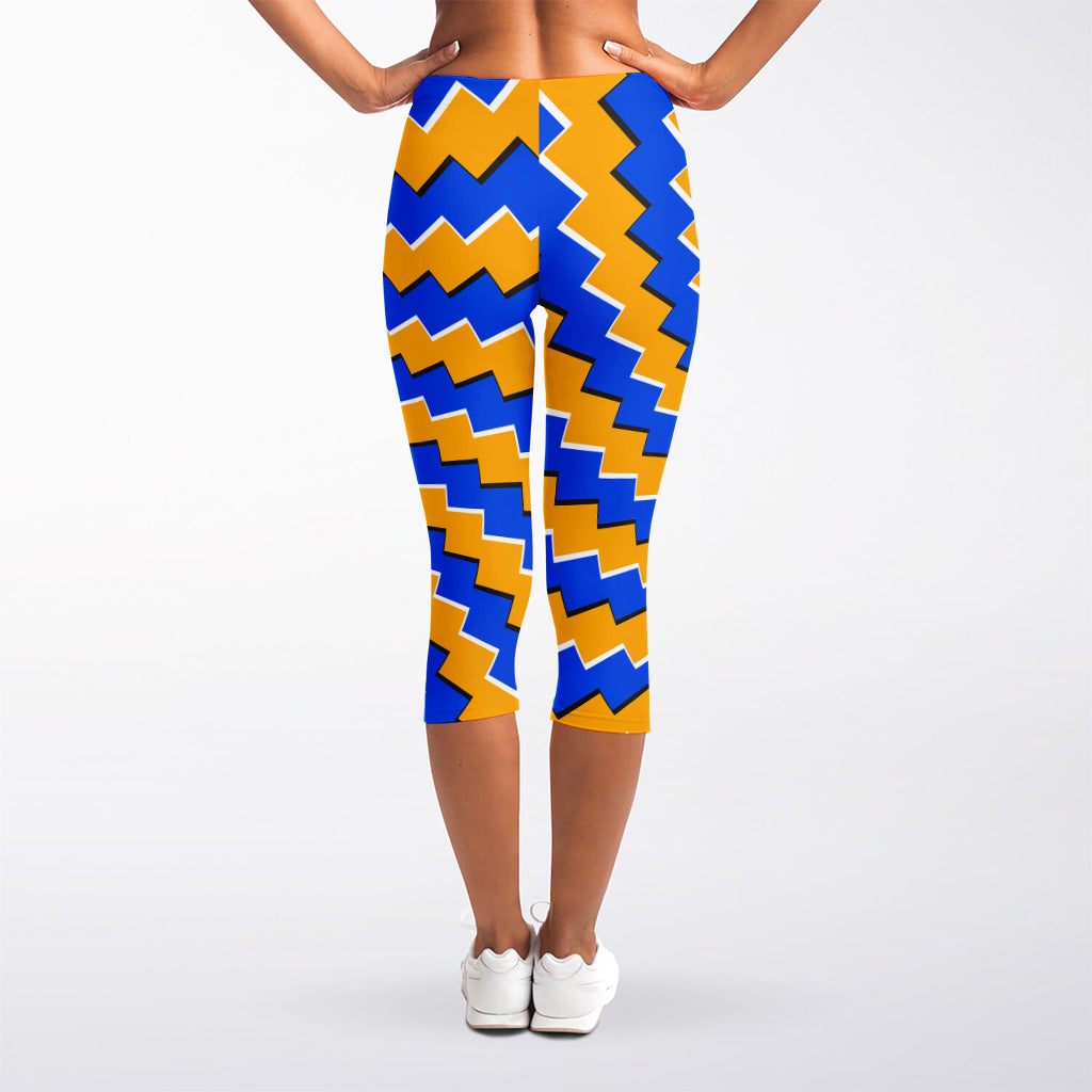 Yellow Spiral Moving Optical Illusion Women's Capri Leggings